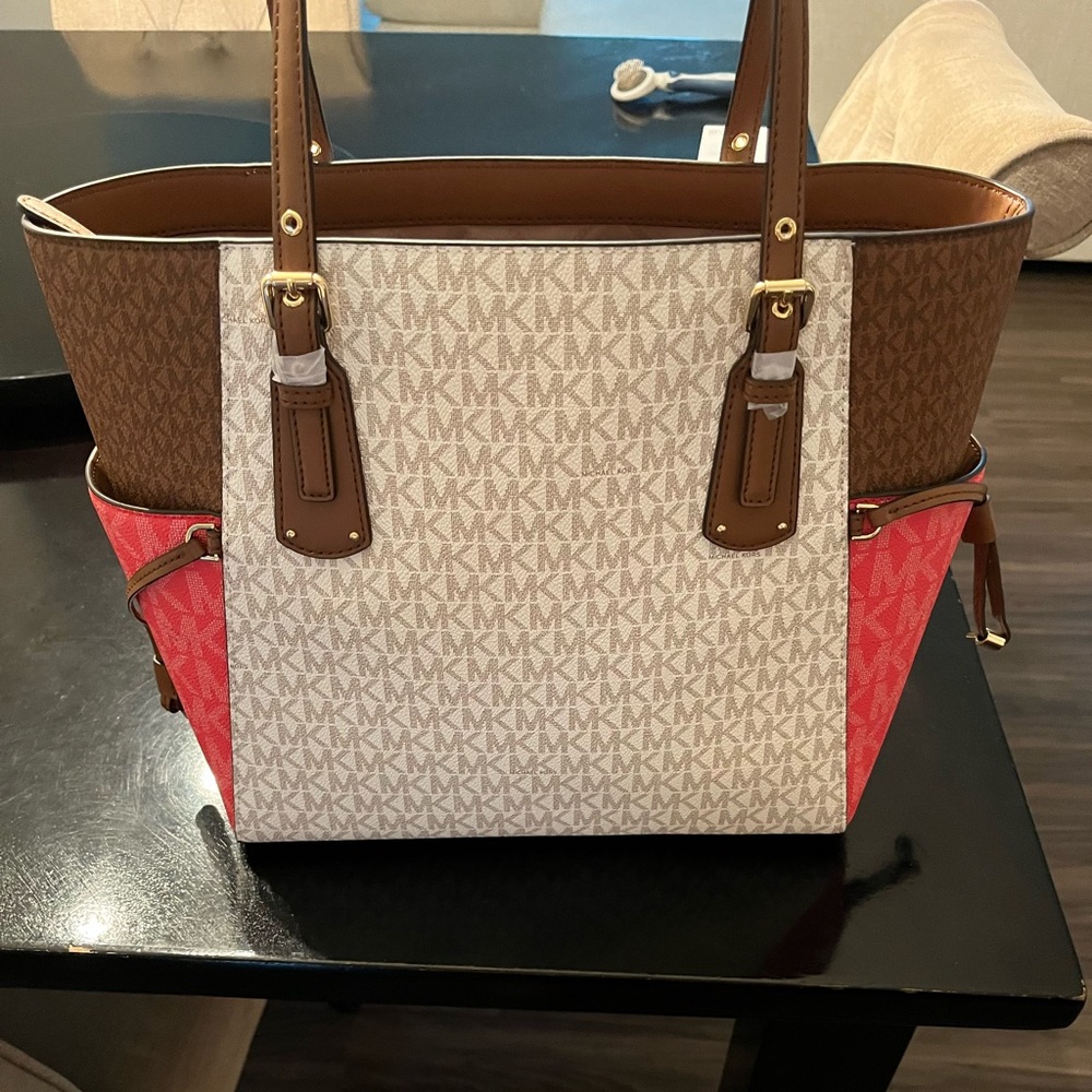MK purse